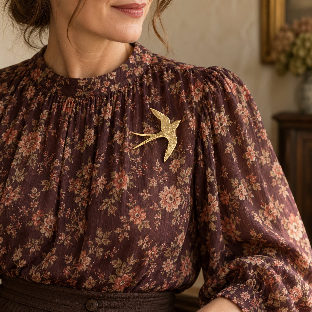 BrocanteHome Swallow Brooch